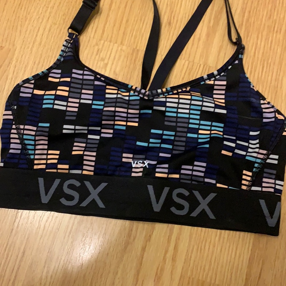 Sports bra